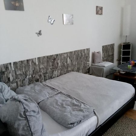 Studiowohnung, Neu Renoviert, Zentrale Lage Saarlouis Eksteriør billede